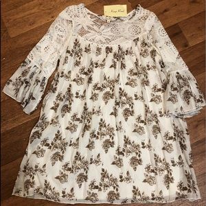 White & brown top